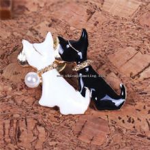 Couple Dog Cheap Lapel Pins images