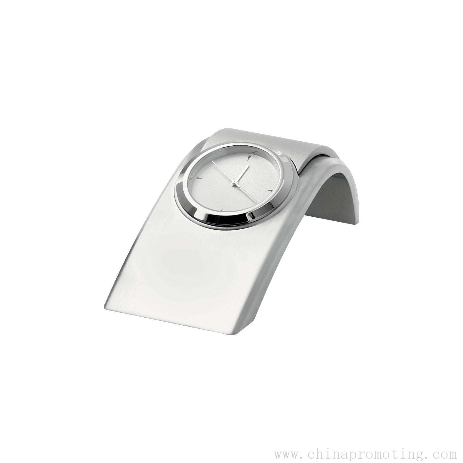 Icon Silver Quartz Clock