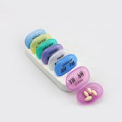 Colorida caja de la píldora de 7 días images