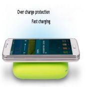 Wireless Charger 4000mAh Power Bank With Touch switch images
