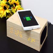 Haut-parleur Bluetooth horloge en bois images
