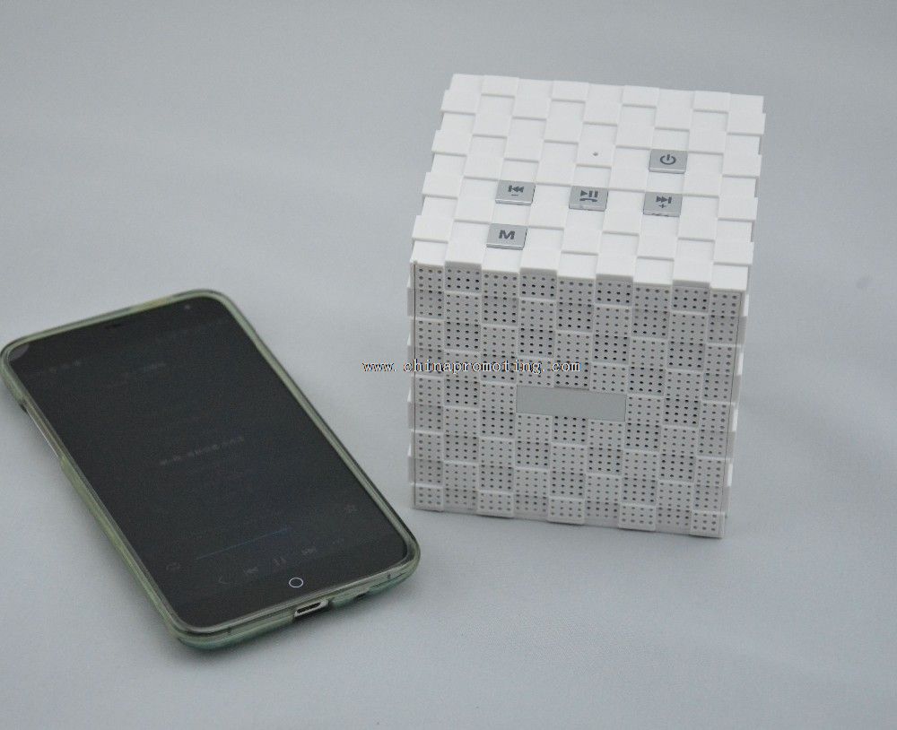 Alto-falante Bluetooth cubo mágico