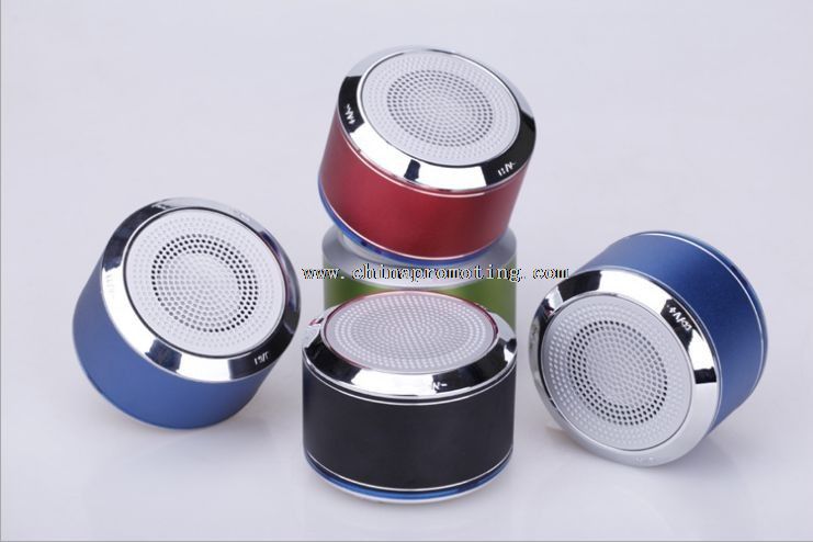 Metal box speaker