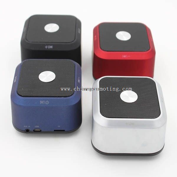 Mini Bluetooth bas Cube højttaler