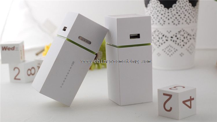 Portable Power Bank 10000mah dengan senter