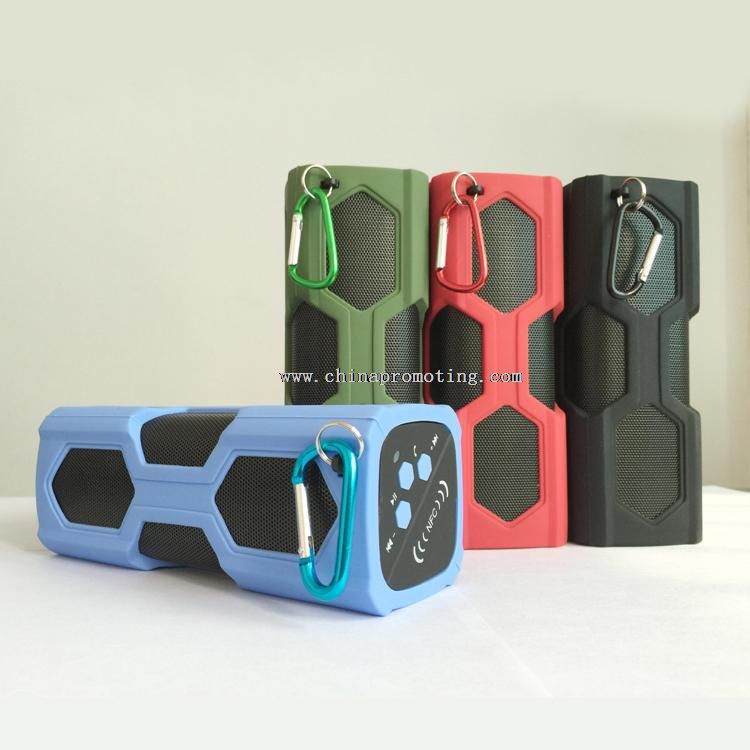 Waterproof bluetooth speaker with 3600MAH power bank