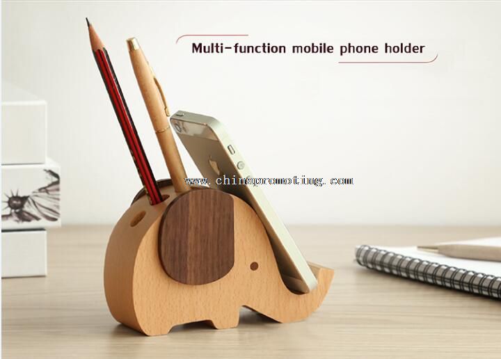 Wood elephant pen holder