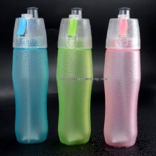 running spray drinking frosted water bottle with straw images