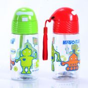 زجاجة مياه بلاستيكية مع السلسلة images