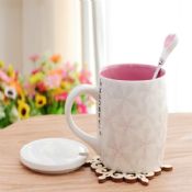 Mug keramik dengan Embossment kreatif images