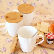 European Embossment Ceramic Mugs with Spoon and Lid images