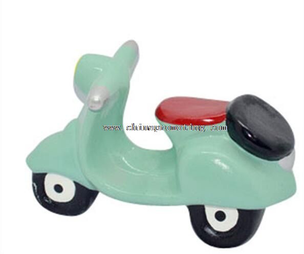 Keramické motocyklu, spořitelna