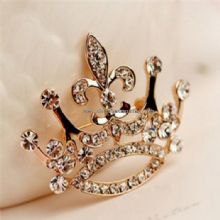 Crown Style Badge Pin for Shirt images