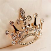 Crown Style Badge Pin for Shirt images