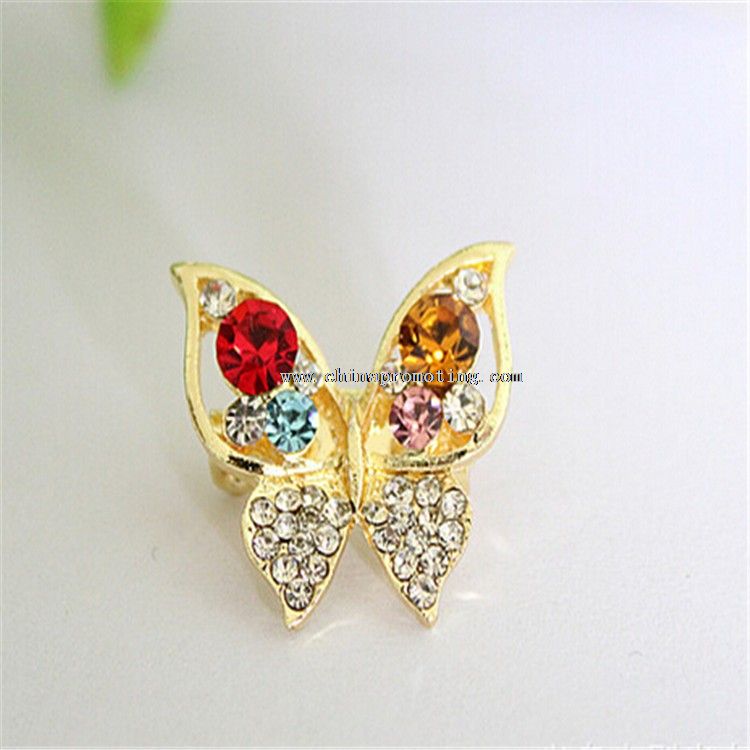 Broche forme papillon de cristal brillant