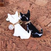 Couple Dog Cheap Lapel Pins images