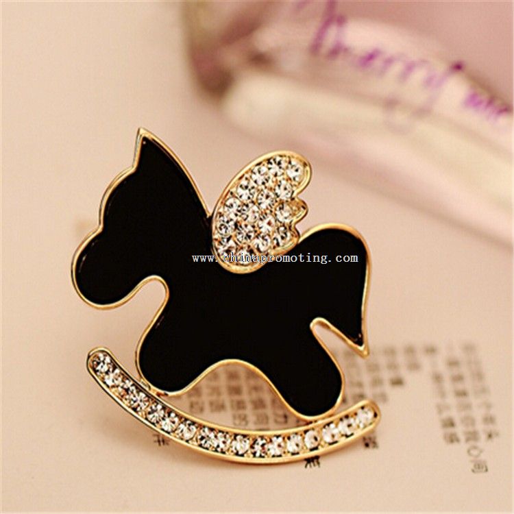 Cavallo volante metallo cristallo regalo Lapel Pins