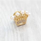 Botón de perlas insignia Pin de corona images