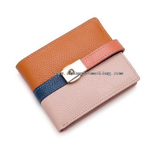 gadis remaja lucu dompet