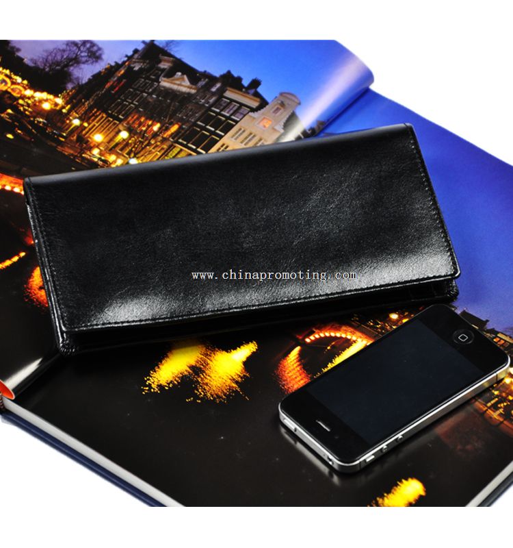 leather travel wallet