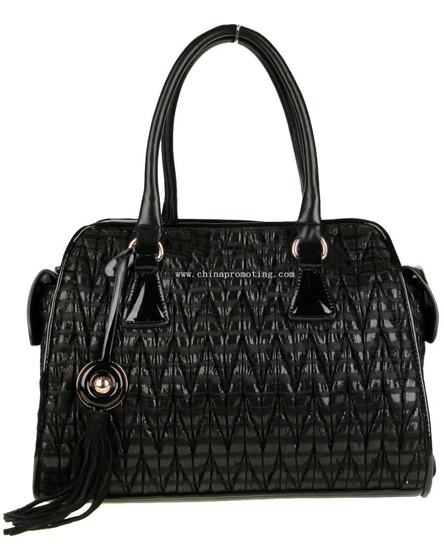 Borsa nera di ladys pu