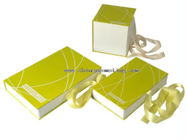 foldable save space ribbon closure paper box