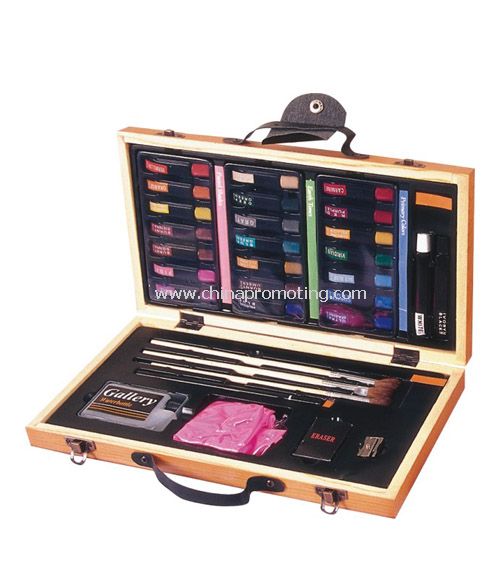 WOODEN CASE 35PCS  ART SET