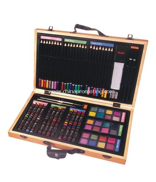 WOODEN CASE 79PCS  ART SET