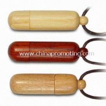 Bicchiere in legno USB flash drive images
