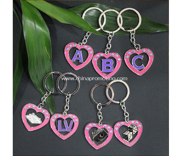 Zinc alloy heart keychain