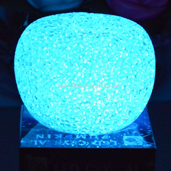 ЄВА APPLE LED