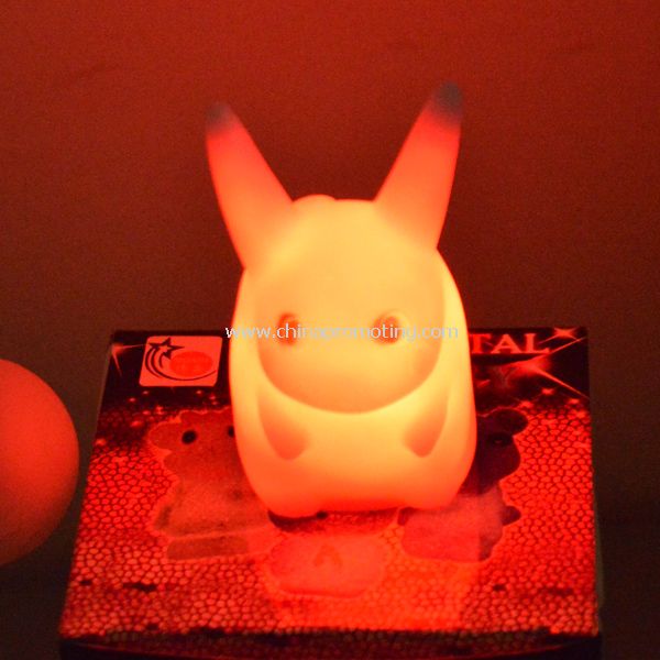 LED-es PVC Pikachu