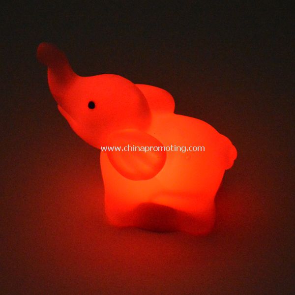 DIODO EMISSOR DE LUZ PVC ELEFANTE