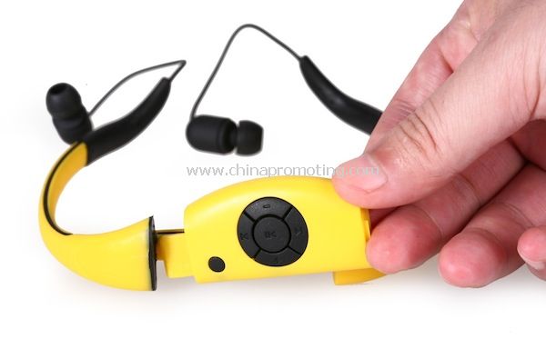 Stand-alone waterproof MP3 player