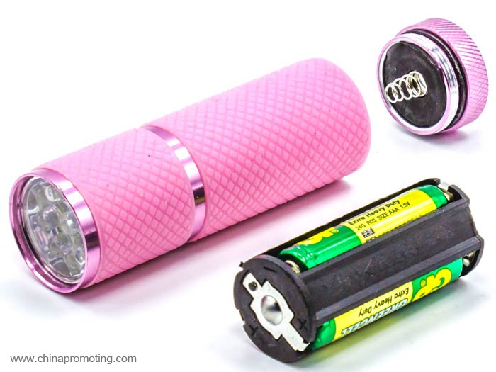 Rubber coat flashlight 