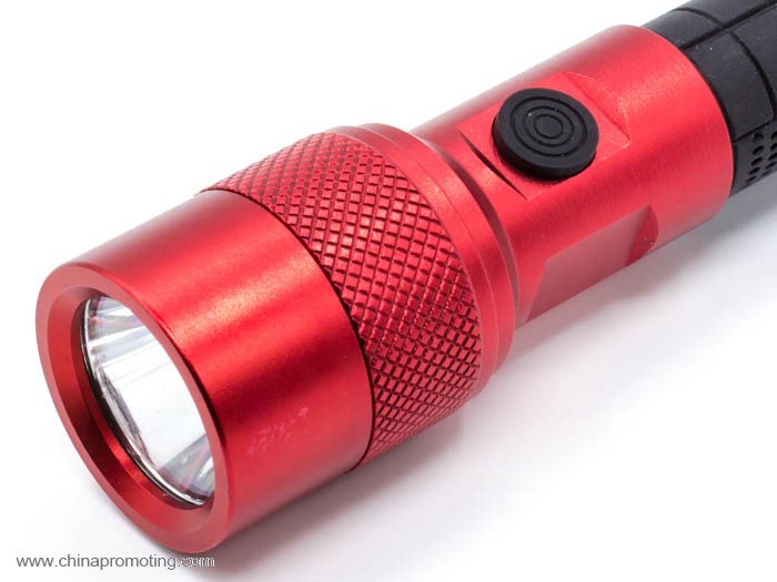 High power flashlight