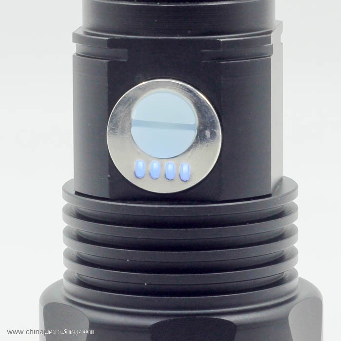 Led rechargeable flashlight