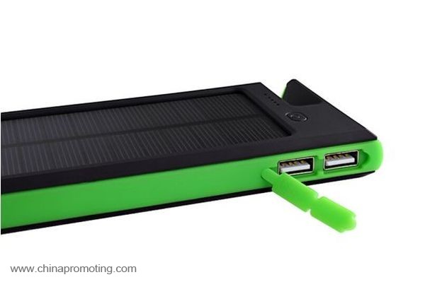  Waterproof 8000mAh Solar Cell Power Bank with Holder 