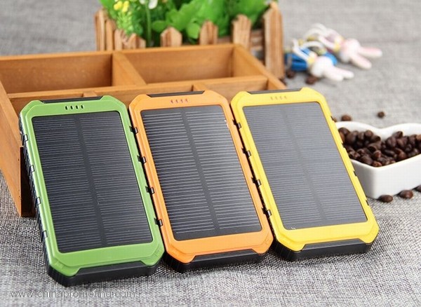 Solar Automatic Mobile Charger