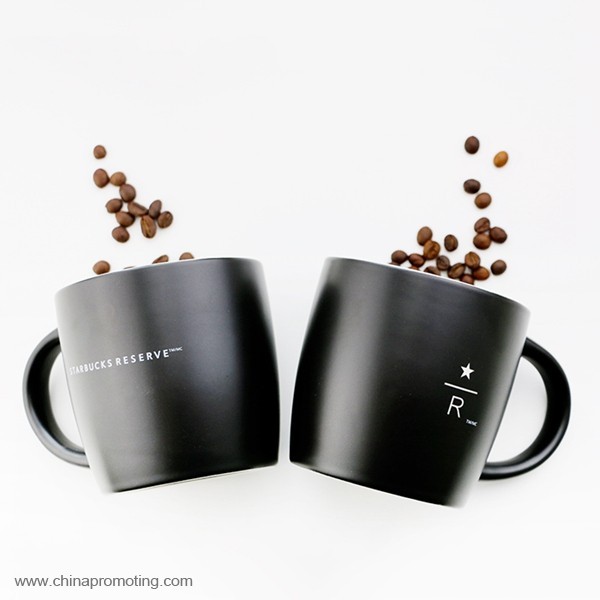 black ceramic coffee mug