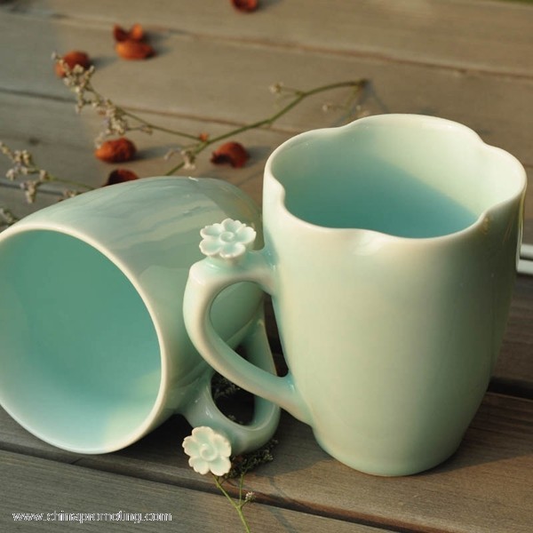 embossed pattern ceramic mug
