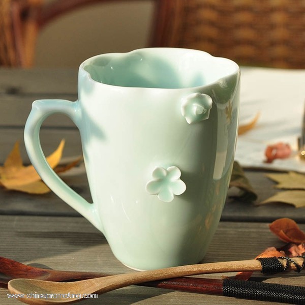 embossed pattern ceramic mug