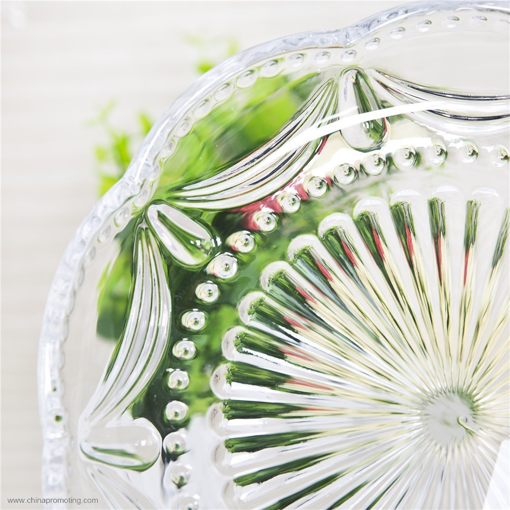 clear glass dinner plate