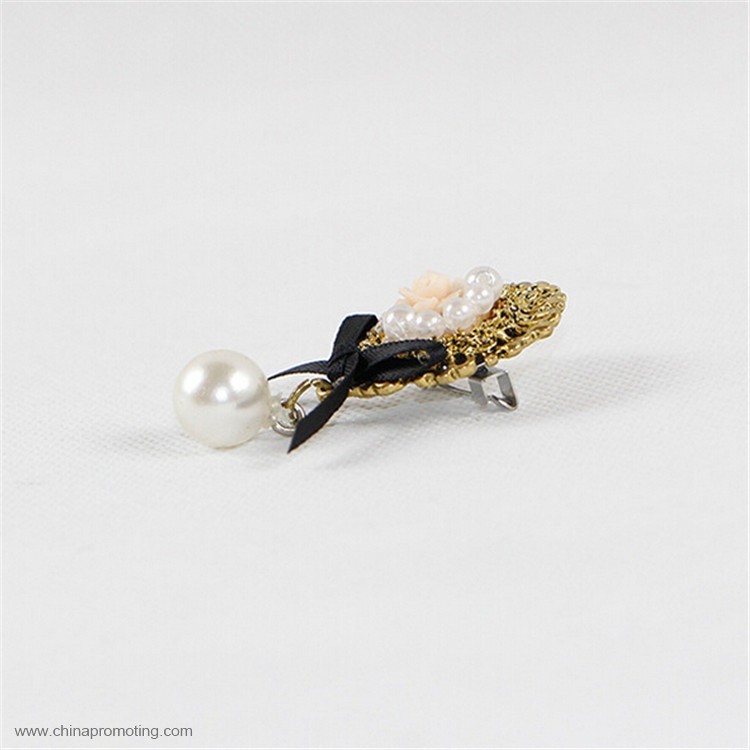 Pearl Perdant Charm Shape Badge Pins 