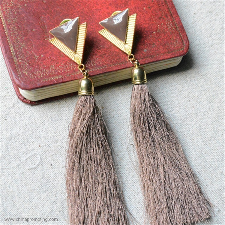 Tassel Lapel Pin