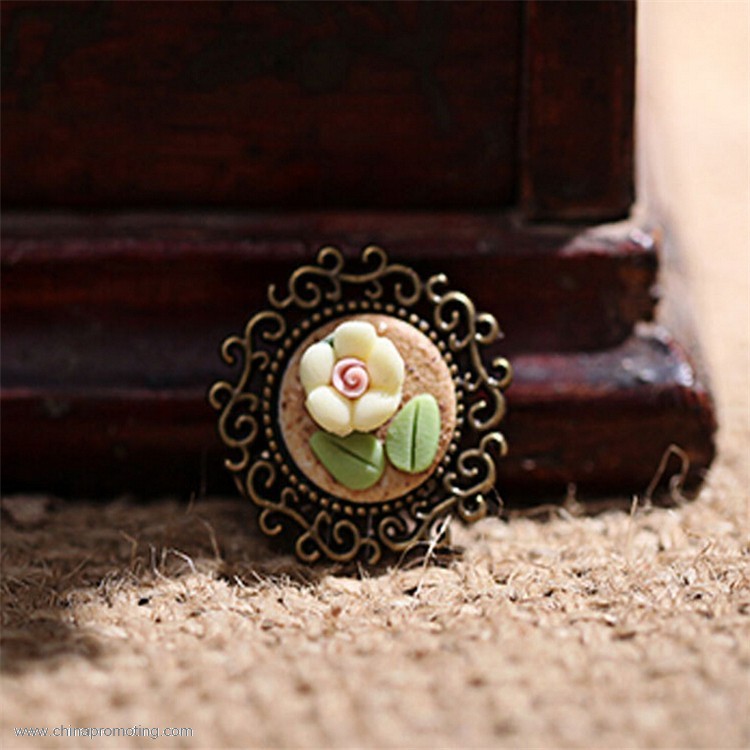  Flower Frame Custom Lapel Pin