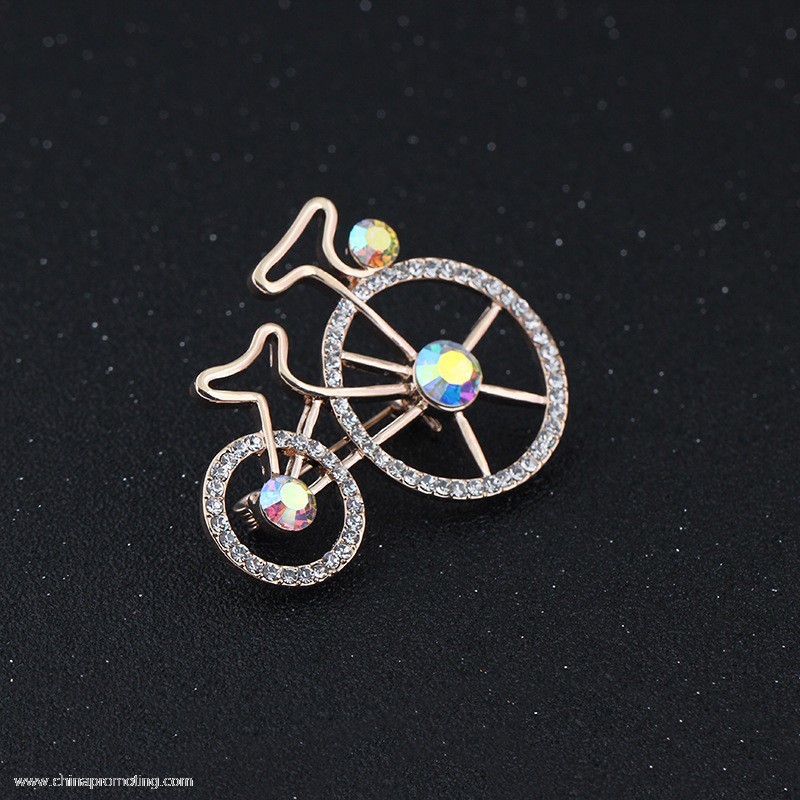 metal bicycle lapel pin