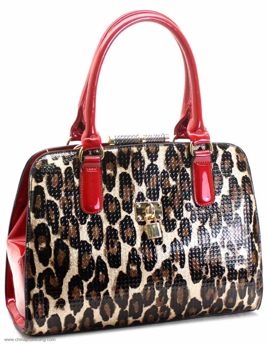  lady handbag
