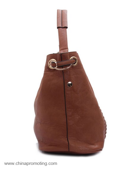 leather tote bag